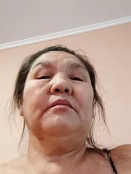 Zulfiya_Bruce webcam