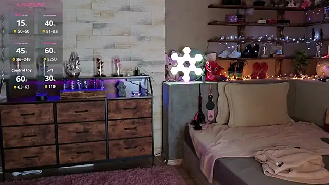 Kimberly-Caprice webcam