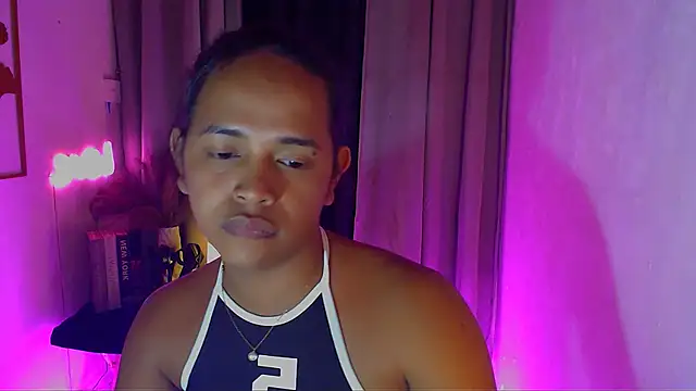 Lorainnelustts webcam