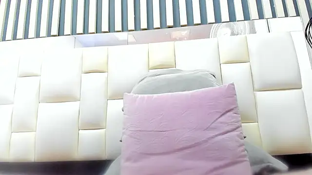 camila__herrera webcam