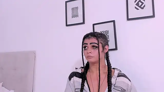 _Bella_Adams_ webcam