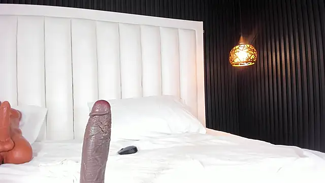 SandraMilerr webcam stripchat model stream image