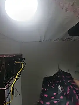 Van3orgasm4me webcam