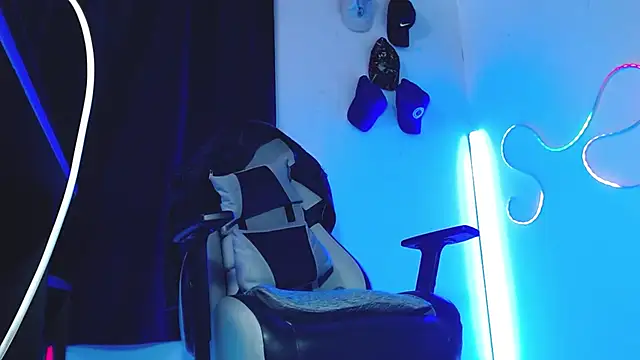 sebastian_horny webcam