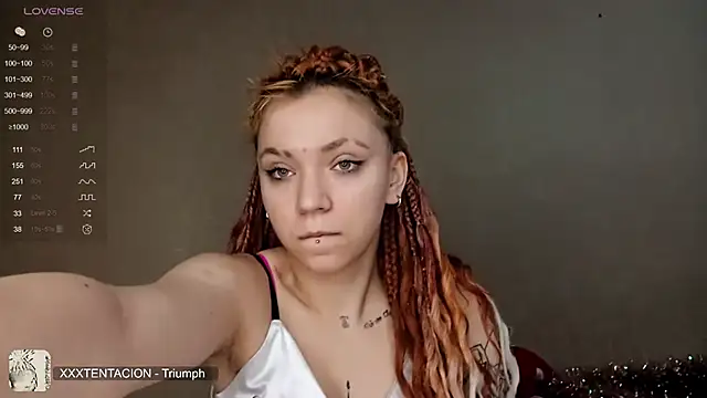 NoMoreCIothes webcam