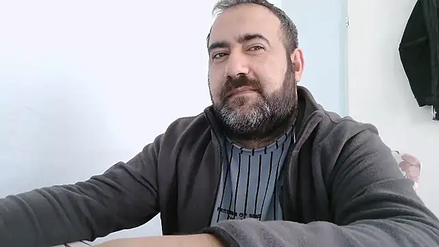 big_snakee (Ask my age) - Does anyone want sperm? :wanker: