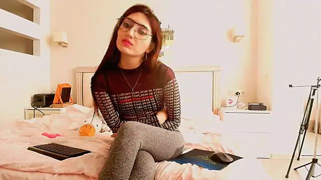 Iren live cam screenshot female on Pornmatic – Free Porn Videos & Live Cams