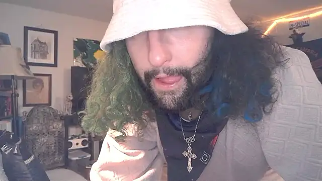 Makethatpussypurr webcam