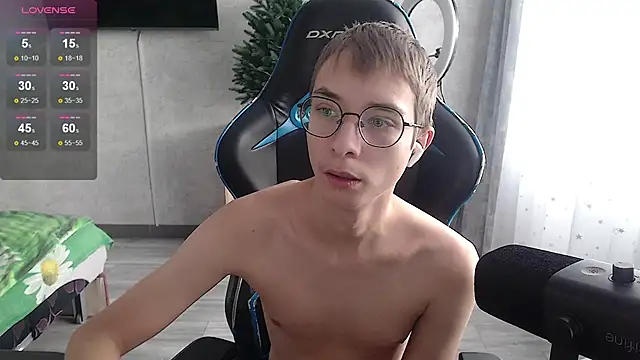 glasses_cat (M twink) - Cum show