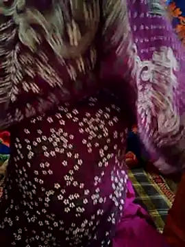 Hotcouple1100 webcam