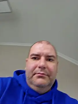 Andrew1900529 webcam