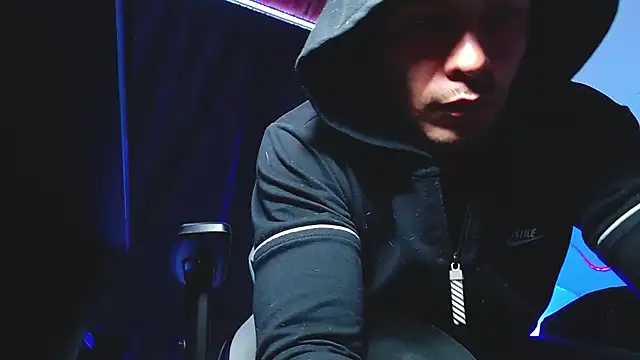 sebastian_horny webcam