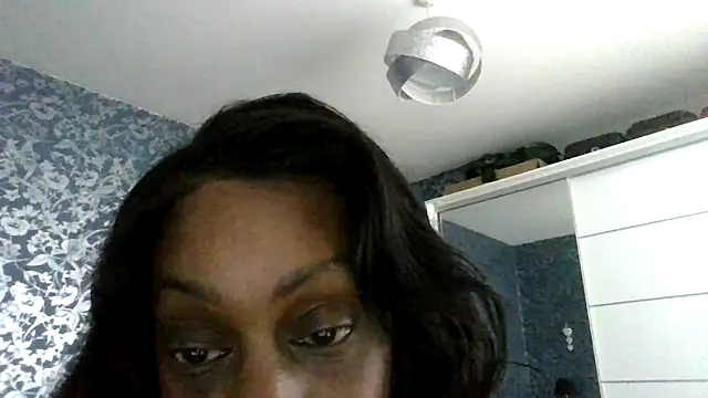 Ebony-SultryX webcam