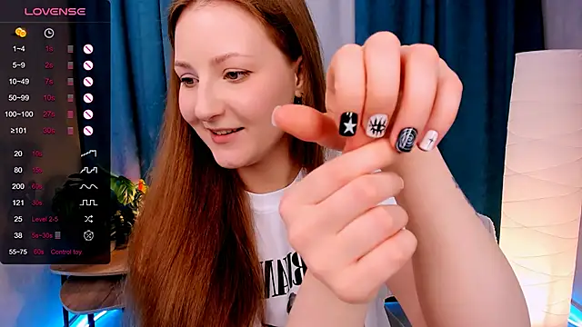 velvet_cherry_ webcam stripchat model stream image