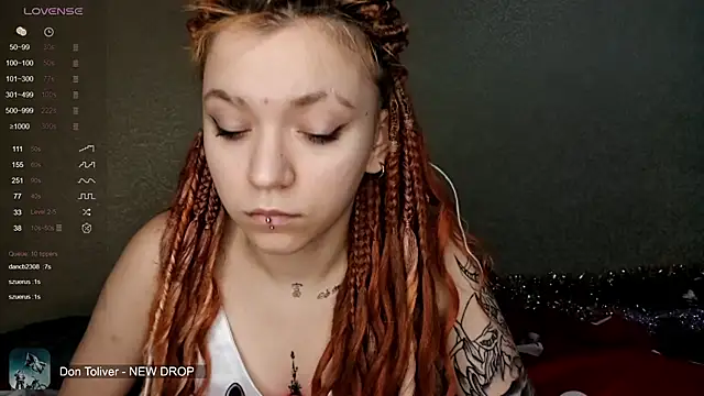 NoMoreCIothes webcam