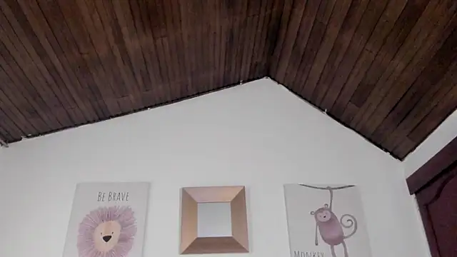 CelessteRedds webcam