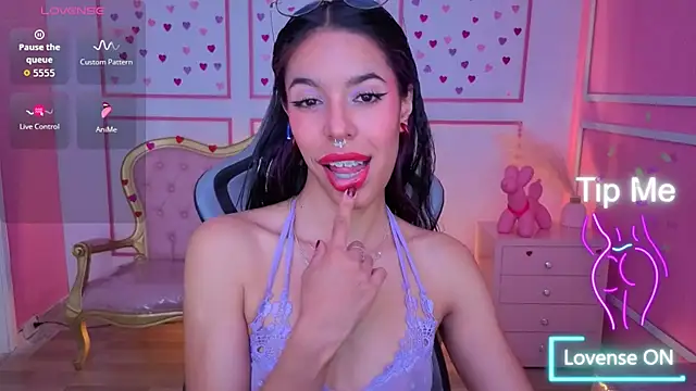 stephania_t webcam stripchat model stream image