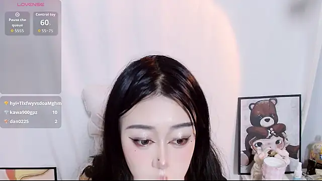 Mimi-00 webcam stripchat model stream image