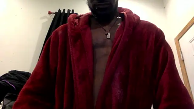 Maculine_Stayr webcam