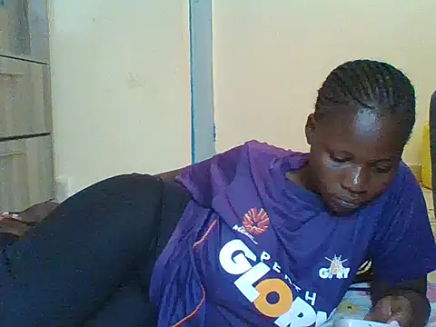 prettychic5 webcam stripchat model stream image