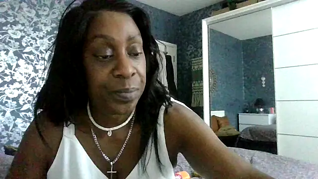 Ebony-SultryX webcam