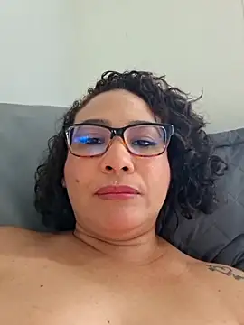 JuliRamirez webcam