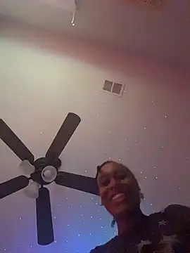 loveluna8 - Loveluna8's free webcam - UK Sex Cams