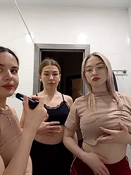 MelissaPinkiss webcam