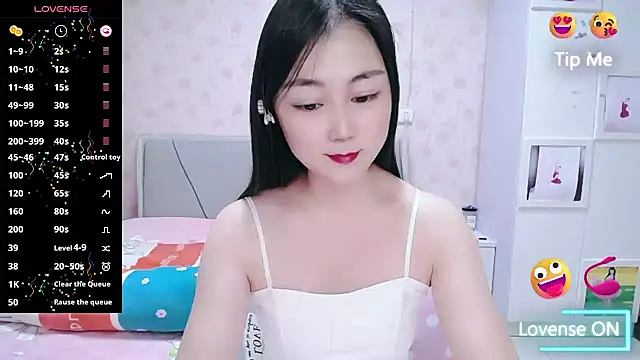 elvira_baby - Elvira_baby's free webcam - UK Sex Cams