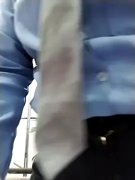 cristal__11 (Ask my age) - HOT SQUIRT RIGHT IN PUBLIC-TICKET