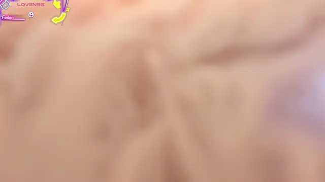 andrea-morreti - Andrea-Morreti's free webcam - UK Sex Cams