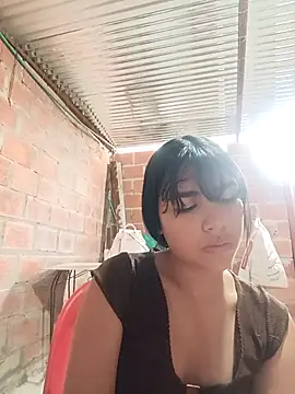 triana-hot18 (F teen) - naked + Show tits