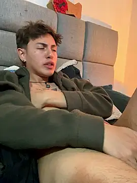 NaytonFreeman webcam