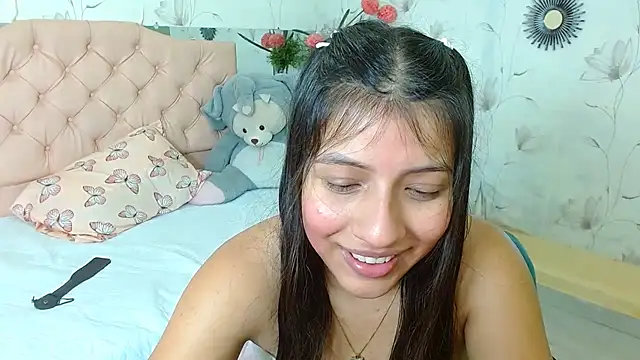 zara_cute webcam stripchat model stream image