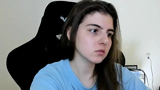 emmamurrr - Emmamurrr's free webcam - UK Sex Cams