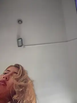 sara_calderon webcam