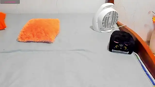 MilisaSweet777 webcam