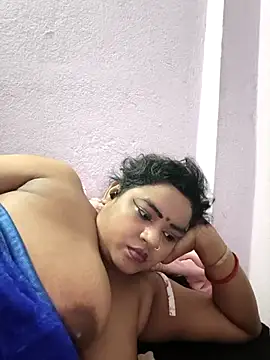 Deborbhavi222 webcam
