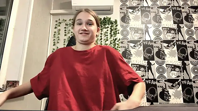 helgicuteness webcam