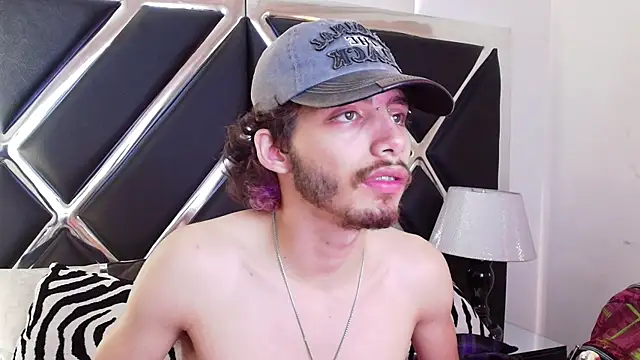 jojobraando - JojoBraando's free webcam - UK Sex Cams