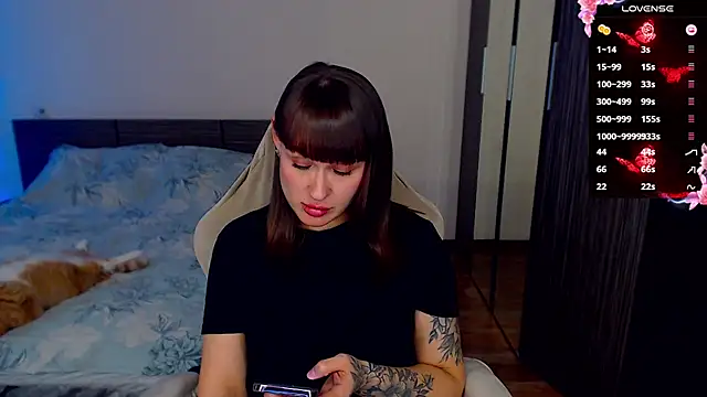 Melanie_Lovell webcam