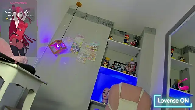 DanniiGrovers webcam