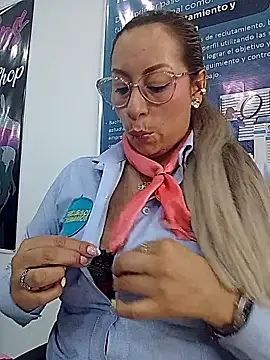 Katalina_S3xy webcam