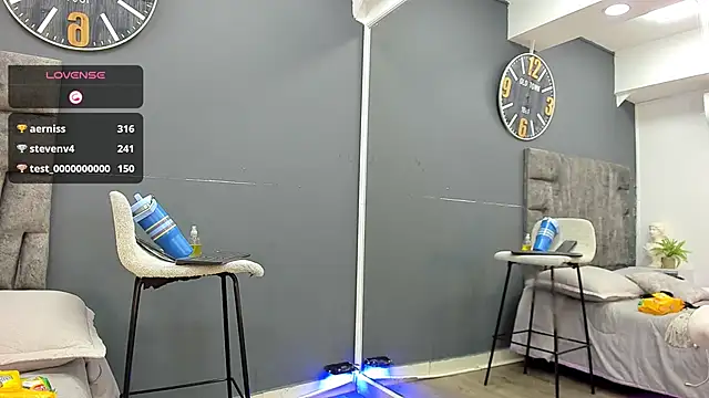 emilio_brandon's live cam