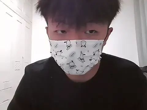 Chocolates-001's live cam