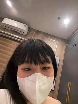 Your-Sunny's live cam