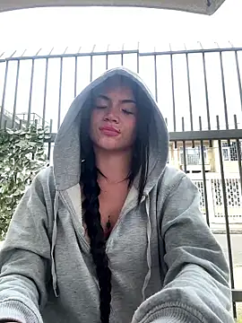 PamelaJonsom_ webcam