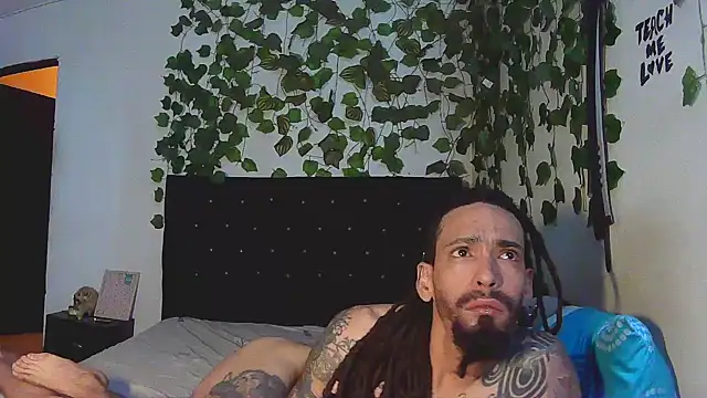 caribbeanlover1 webcam