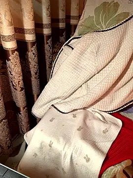 Webcam Model (Lydia-a)  is live.Free join now!