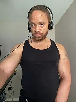 fathero1time - Fathero1time's free webcam - UK Sex Cams